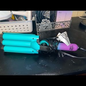 Bedhead Hair waver- used twice